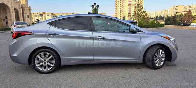 Hyundai Elantra 2015, 83,000 km - 1.8 l - Bakı
