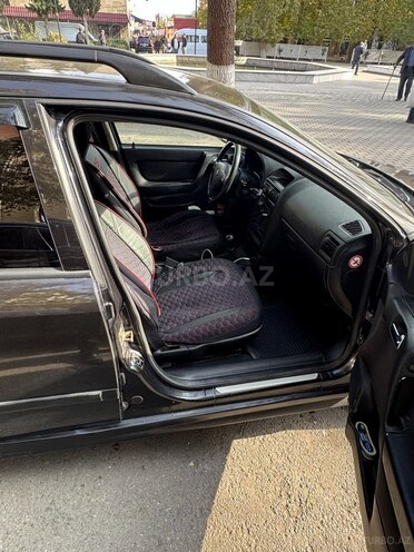 Opel Astra 2000, 40,003 km - 1.6 l - Qazax