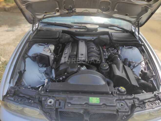 BMW 523 1998, 278,000 km - 2.5 l - Sumqayıt