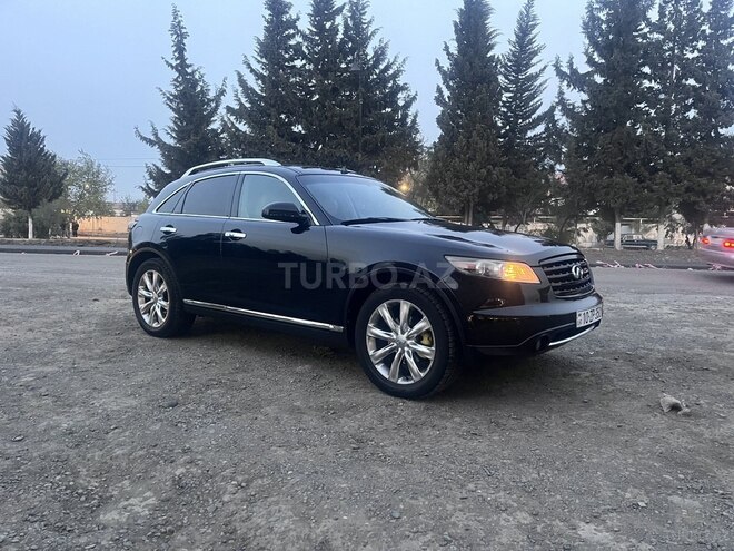 Infiniti FX35 2008, 253,000 km - 3.5 л - Salyan