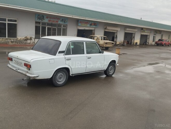 LADA (VAZ) 21011 1980, 98,520 km - 1.5 l - Salyan