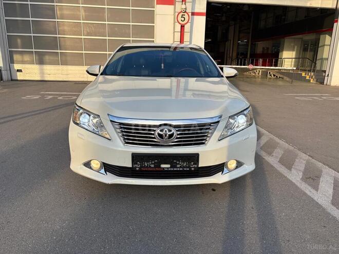 Toyota Camry-1