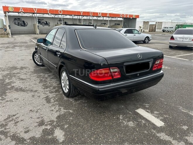 Mercedes E 280 1999, 400,000 km - 2.8 l - Bakı