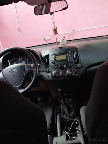 Hyundai i30 2009, 185,000 km - 1.4 л - Gəncə