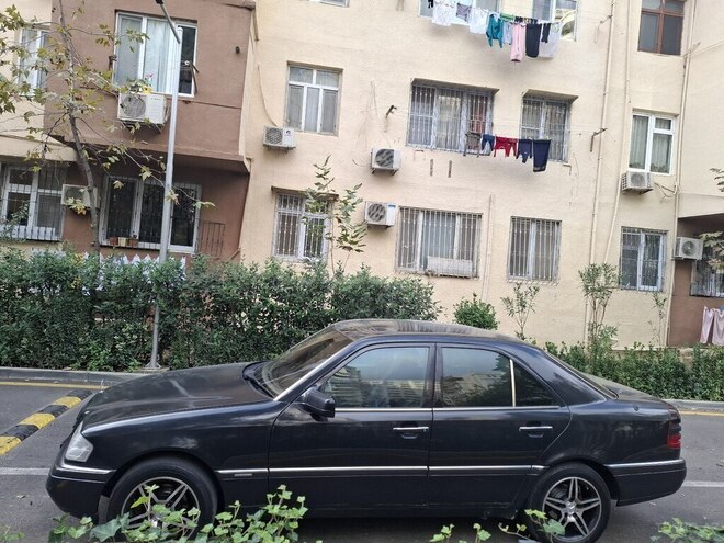 Mercedes C 180 1994, 342,754 km - 1.8 l - Bakı