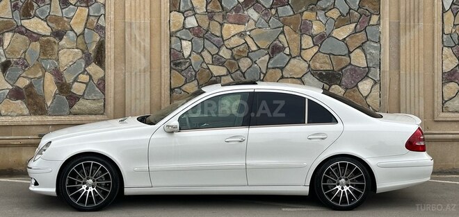 Mercedes E 320 2002, 298,000 km - 3.2 l - Bakı