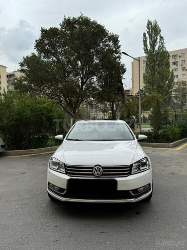 Volkswagen Passat 2012, 289,900 km - 1.8 l - Bakı