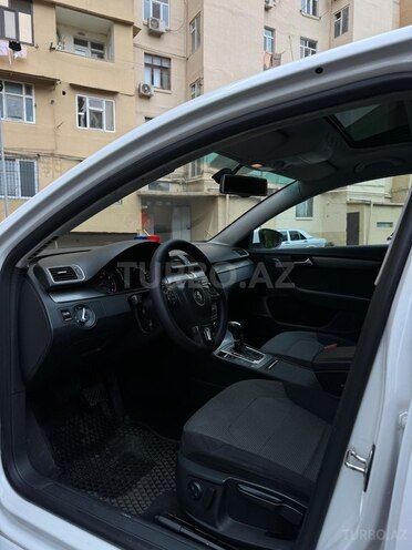 Volkswagen Passat 2012, 289,900 km - 1.8 l - Bakı