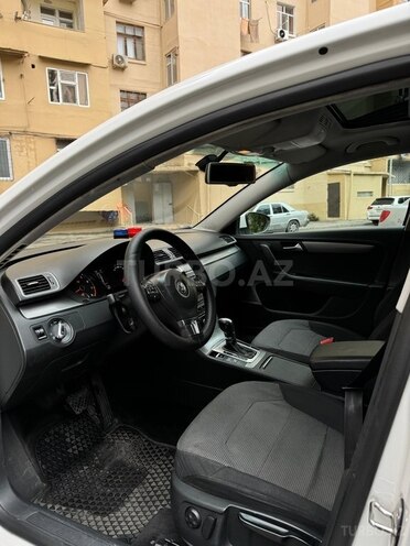Volkswagen Passat 2012, 289,900 km - 1.8 l - Bakı