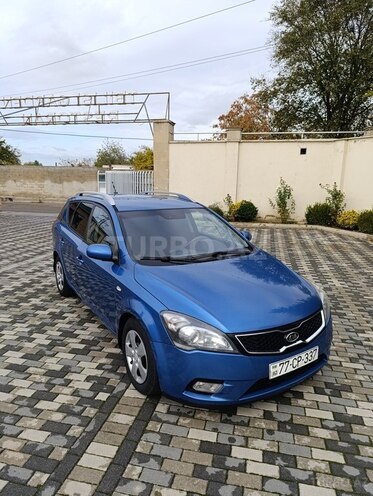 Kia Ceed 2010, 299,432 km - 1.6 l - Bakı