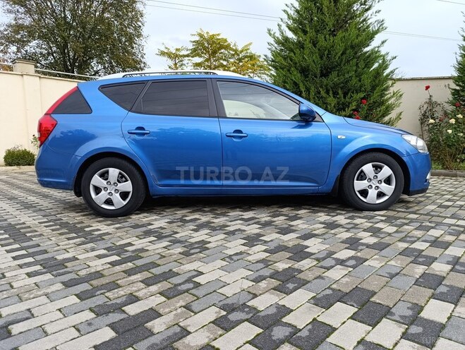 Kia Ceed 2010, 299,432 km - 1.6 l - Bakı