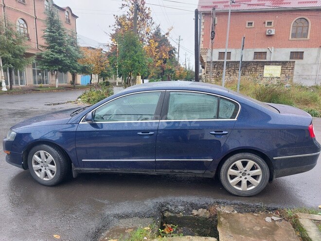 Volkswagen Passat 2005, 192,002 km - 2.0 l - Lənkəran