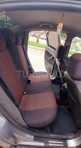 Volkswagen Passat 2003, 280,246 km - 1.8 l - Quba