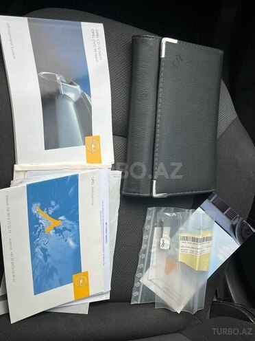 Opel Astra 2006, 268,000 km - 1.4 l - Qax