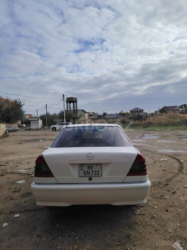 Mercedes C 230 1999, 182,000 km - 2.3 l - Sumqayıt