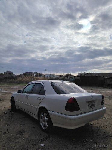 Mercedes C 230 1999, 182,000 km - 2.3 l - Sumqayıt