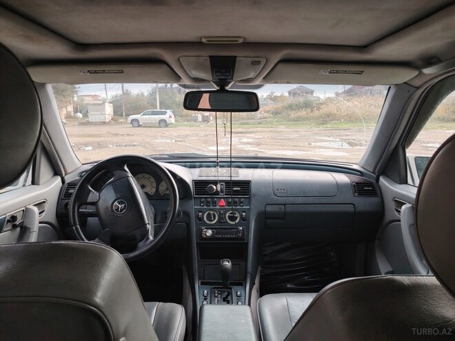Mercedes C 230 1999, 182,000 km - 2.3 l - Sumqayıt