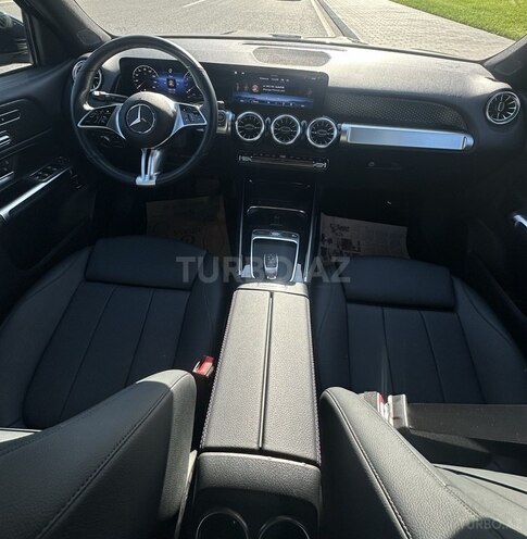 Mercedes GLB 250 4MATIC 2023, 834 km - 2.0 l - Bakı