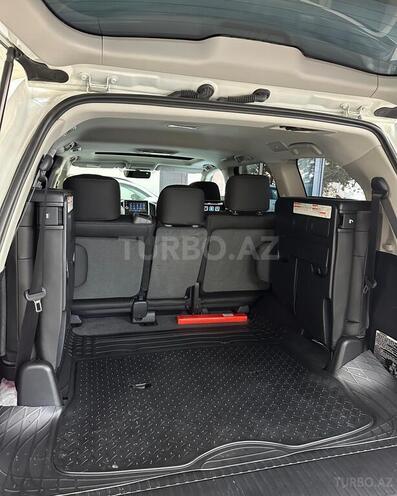 Toyota Land Cruiser-14