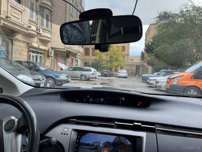 Toyota Prius 2013, 243,188 km - 1.8 l - Bakı