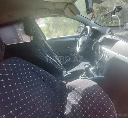 Opel Astra 2009, 340,000 km - 1.3 l - Bakı