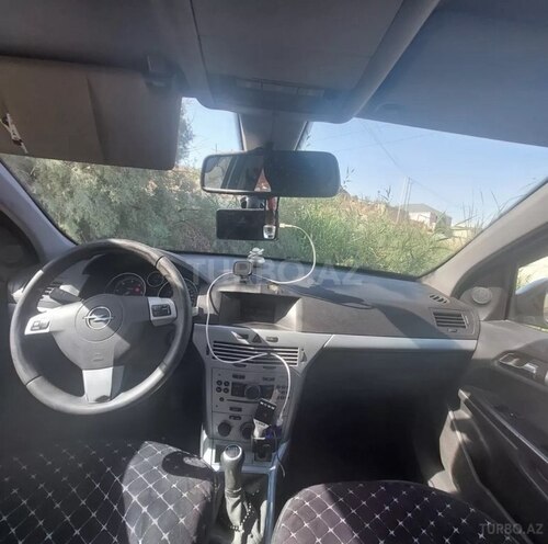 Opel Astra 2009, 340,000 km - 1.3 l - Bakı