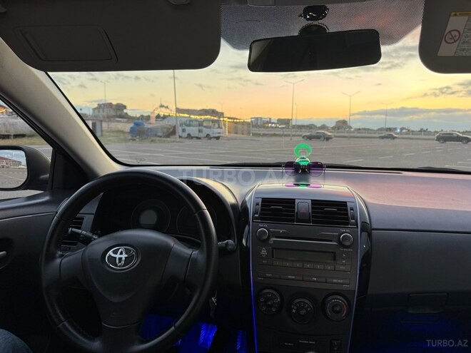 Toyota Corolla 2009, 223,000 km - 1.4 l - Bakı