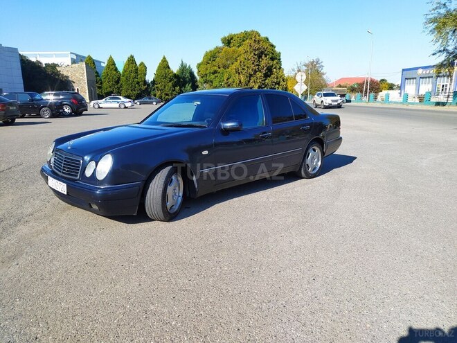 Mercedes E 230 1996, 396,584 km - 2.3 l - Bakı