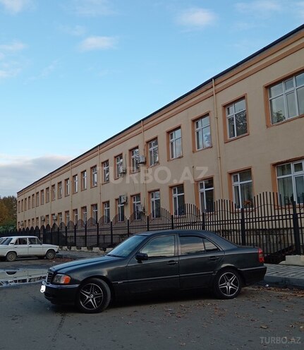 Mercedes C 180 1995, 235,484 km - 1.8 l - Bərdə