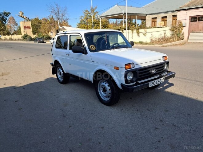 LADA (VAZ) Niva 2002, 153,000 km - 1.7 l - Qazax
