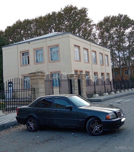 Mercedes C 180 1995, 235,484 km - 1.8 l - Bərdə