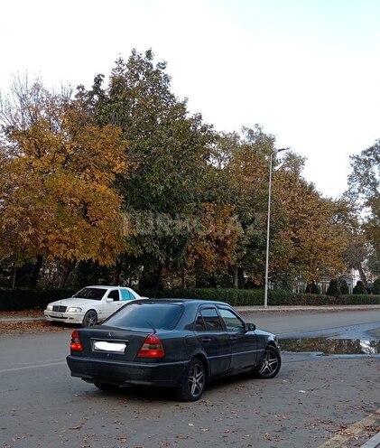 Mercedes C 180 1995, 235,484 km - 1.8 l - Bərdə