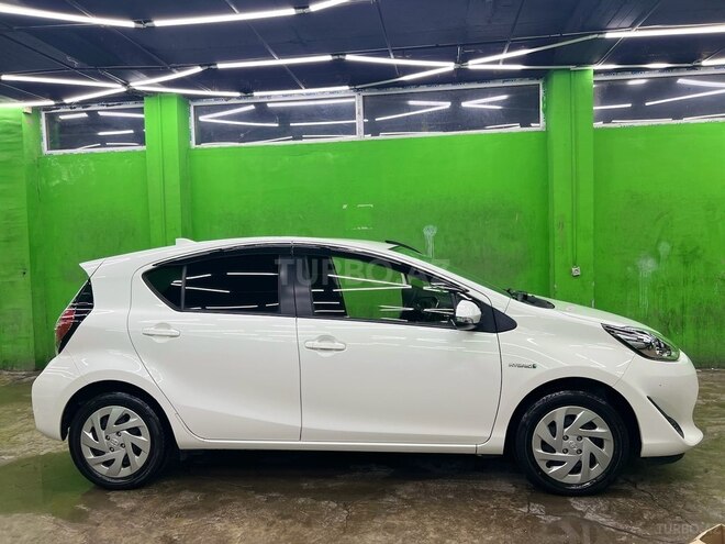 Toyota Aqua 2017, 88,000 km - 1.5 l - Bakı