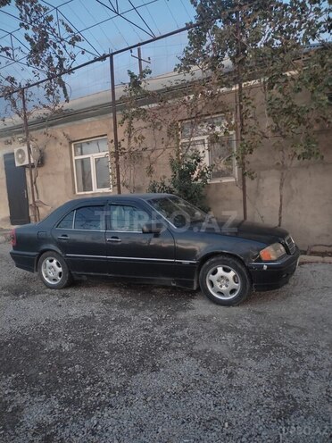Mercedes C 220 d 1994, 219,718 km - 2.2 l - Bakı