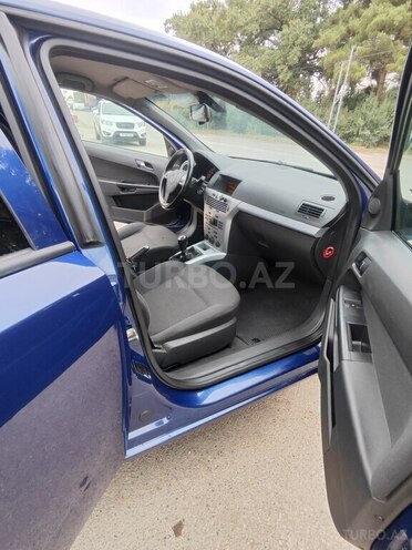 Opel Astra 2009, 285,000 km - 1.4 l - Xaçmaz