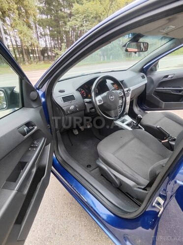 Opel Astra 2009, 285,000 km - 1.4 l - Xaçmaz