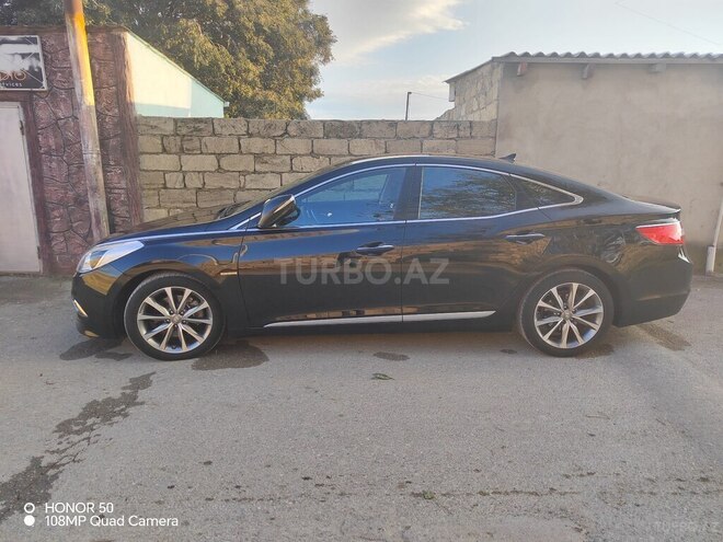 Hyundai Grandeur 2015, 229,000 km - 2.2 л - Bakı