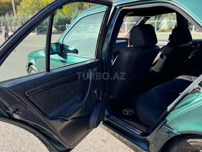 Mercedes C 180 1999, 250,000 km - 1.8 l - Şəki