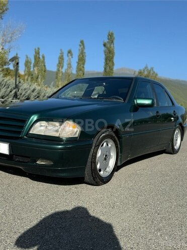 Mercedes C 180 1999, 250,000 km - 1.8 l - Şəki