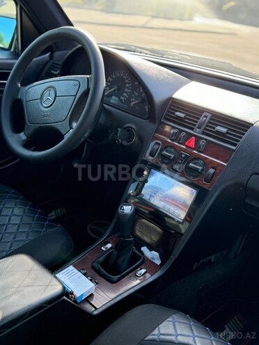 Mercedes C 180 1999, 250,000 km - 1.8 l - Şəki