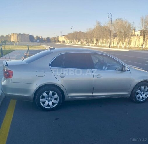 Volkswagen Jetta 2006, 223,000 km - 2.5 l - Bakı