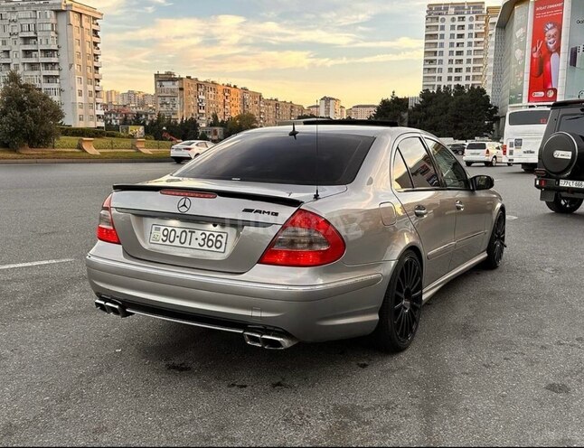 Mercedes E 320 2004, 385,000 km - 3.2 l - Bakı