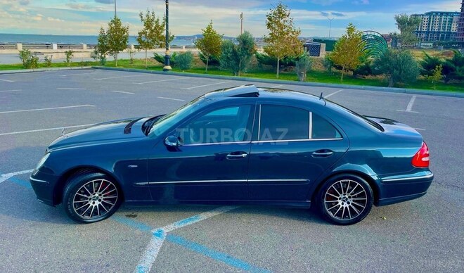 Mercedes E 270 2003, 646,474 km - 2.7 l - Sumqayıt