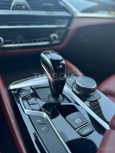 BMW 540 2017, 100,800 km - 3.0 l - Bakı