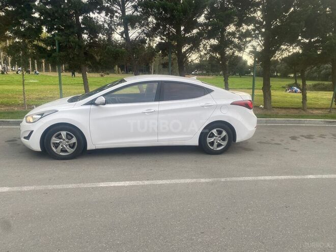 Hyundai Avante 2015, 202,000 km - 1.6 л - Bakı