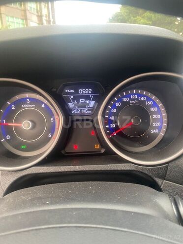 Hyundai Avante 2015, 202,000 km - 1.6 л - Bakı