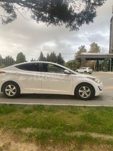 Hyundai Avante 2015, 202,000 km - 1.6 л - Bakı