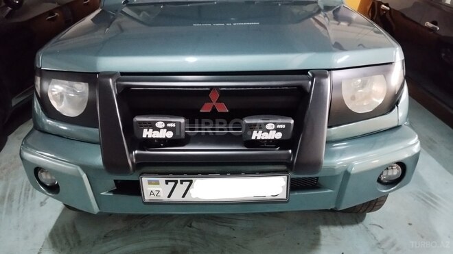 Mitsubishi Pajero io 2000, 310,000 km - 1.8 l - Bakı