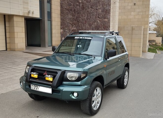 Mitsubishi Pajero io 2000, 310,000 km - 1.8 l - Bakı