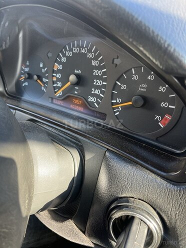 Mercedes C 320 1996, 403,691 km - 3.2 l - Bakı
